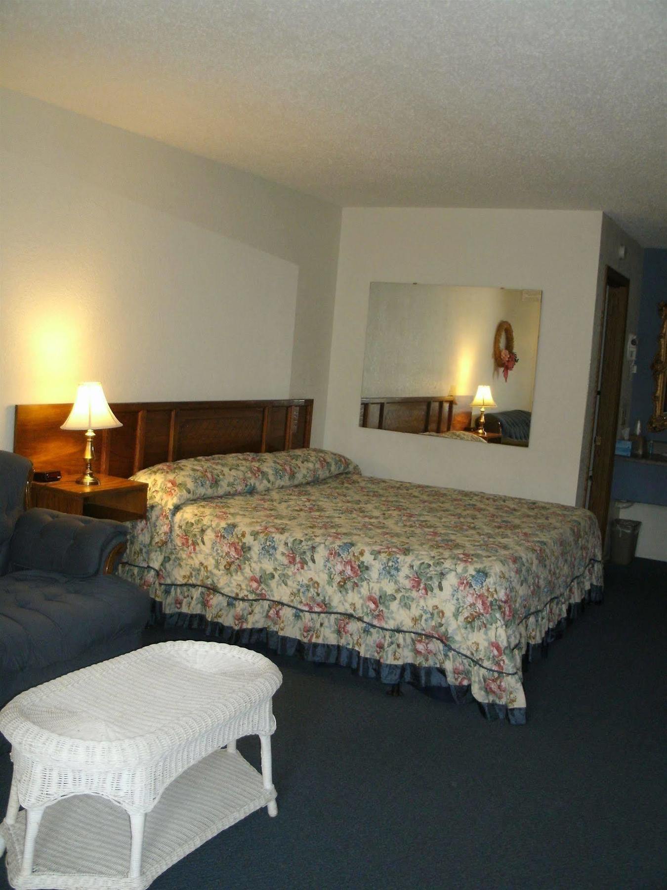 Мотель Autumn Creek Branson Indian Point Экстерьер фото